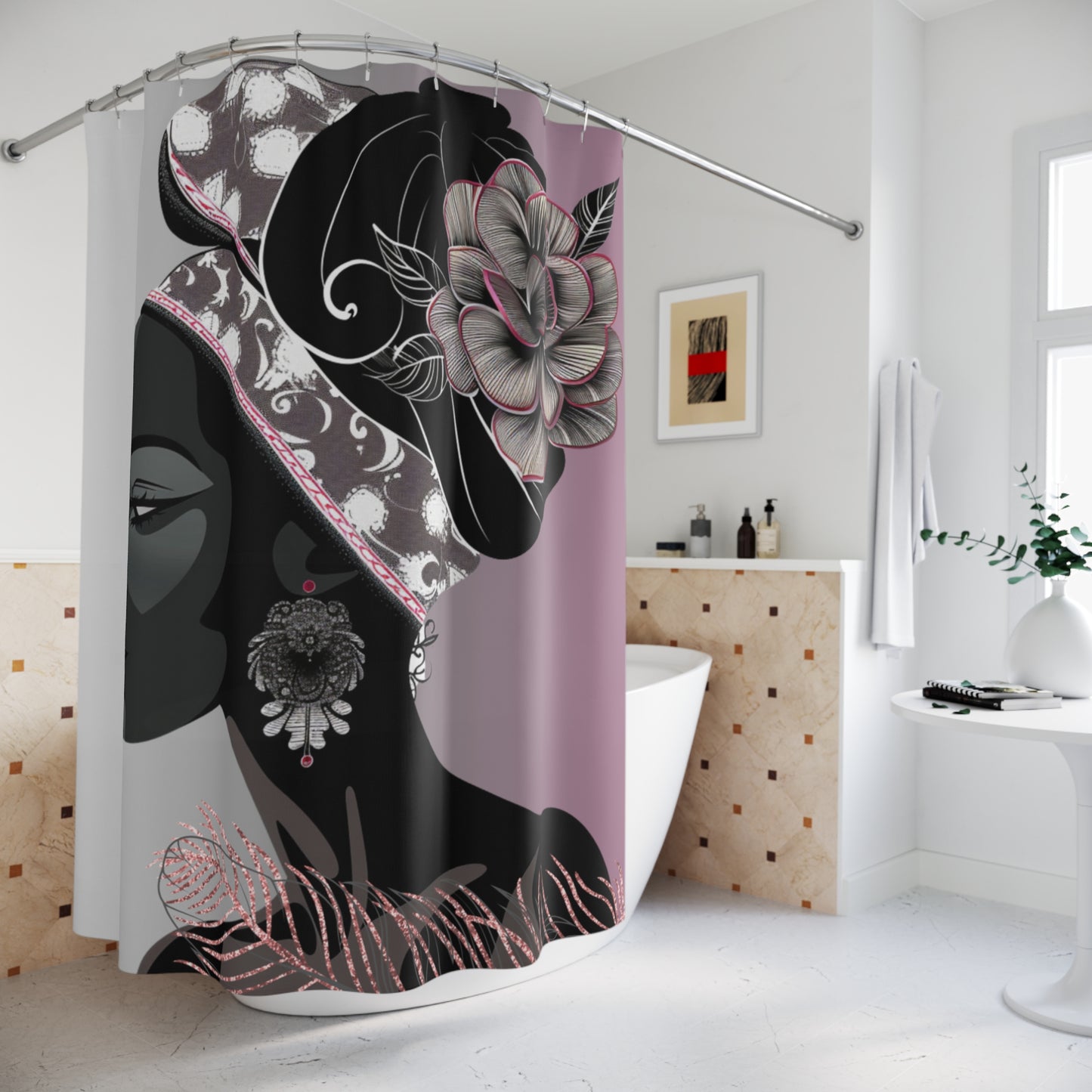 Queen Feather Shower Curtain with Floral Design - Stylish Bathroom Decor for Modern Homes