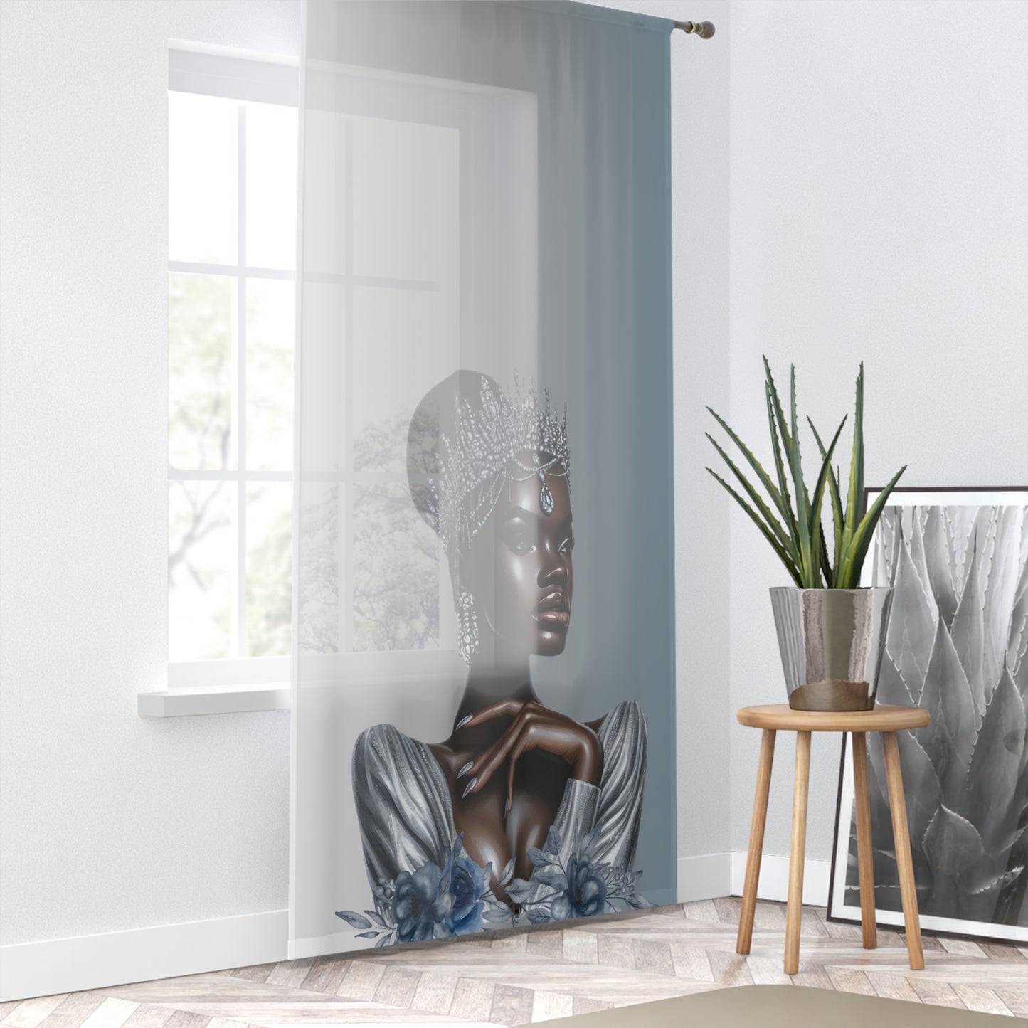 Queen Silver: Artistic Window Curtain with Floral and Regal Motif