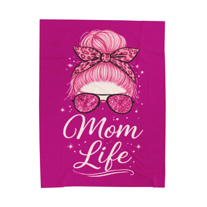 Mom Life Velveteen Plush Blanket — Pink Messy Bun Design