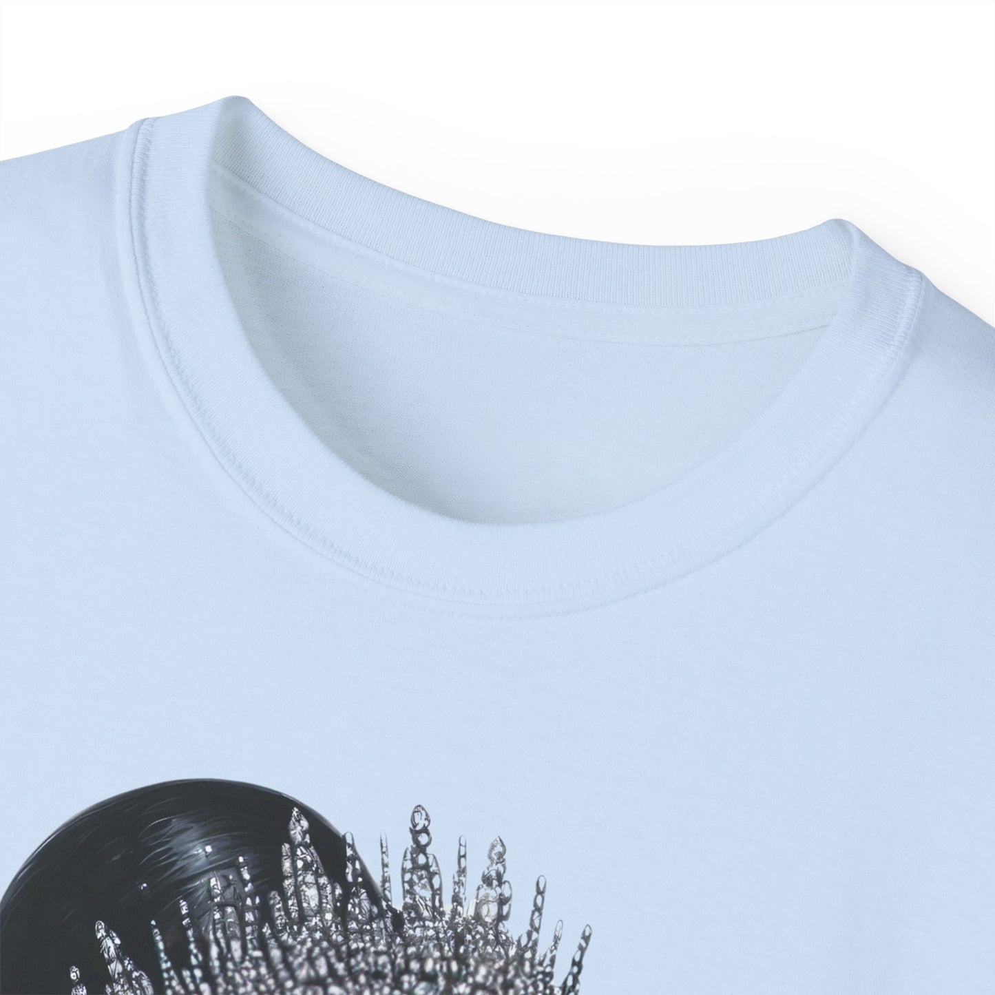 Queen Silver-Unisex Ultra Cotton Tee